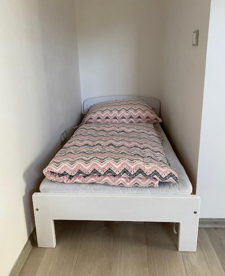 Apartman Karovi Дестне в Орлицки хора Екстериор снимка