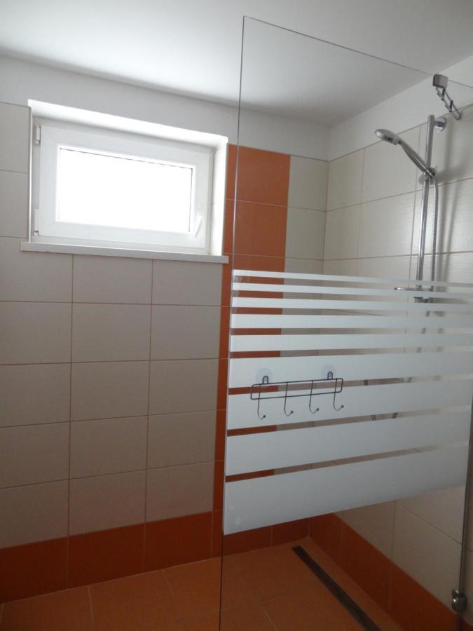 Apartman Karovi Дестне в Орлицки хора Екстериор снимка
